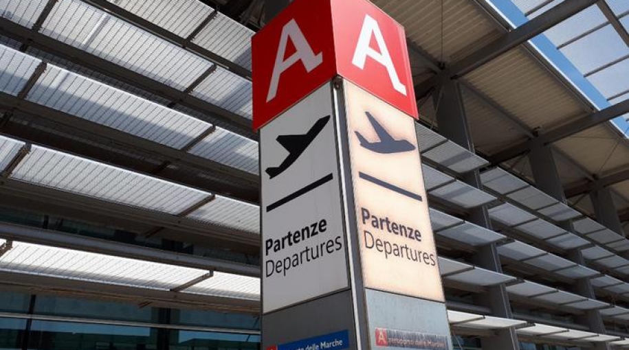 Aeroporto salvo, grazie Ceriscioli